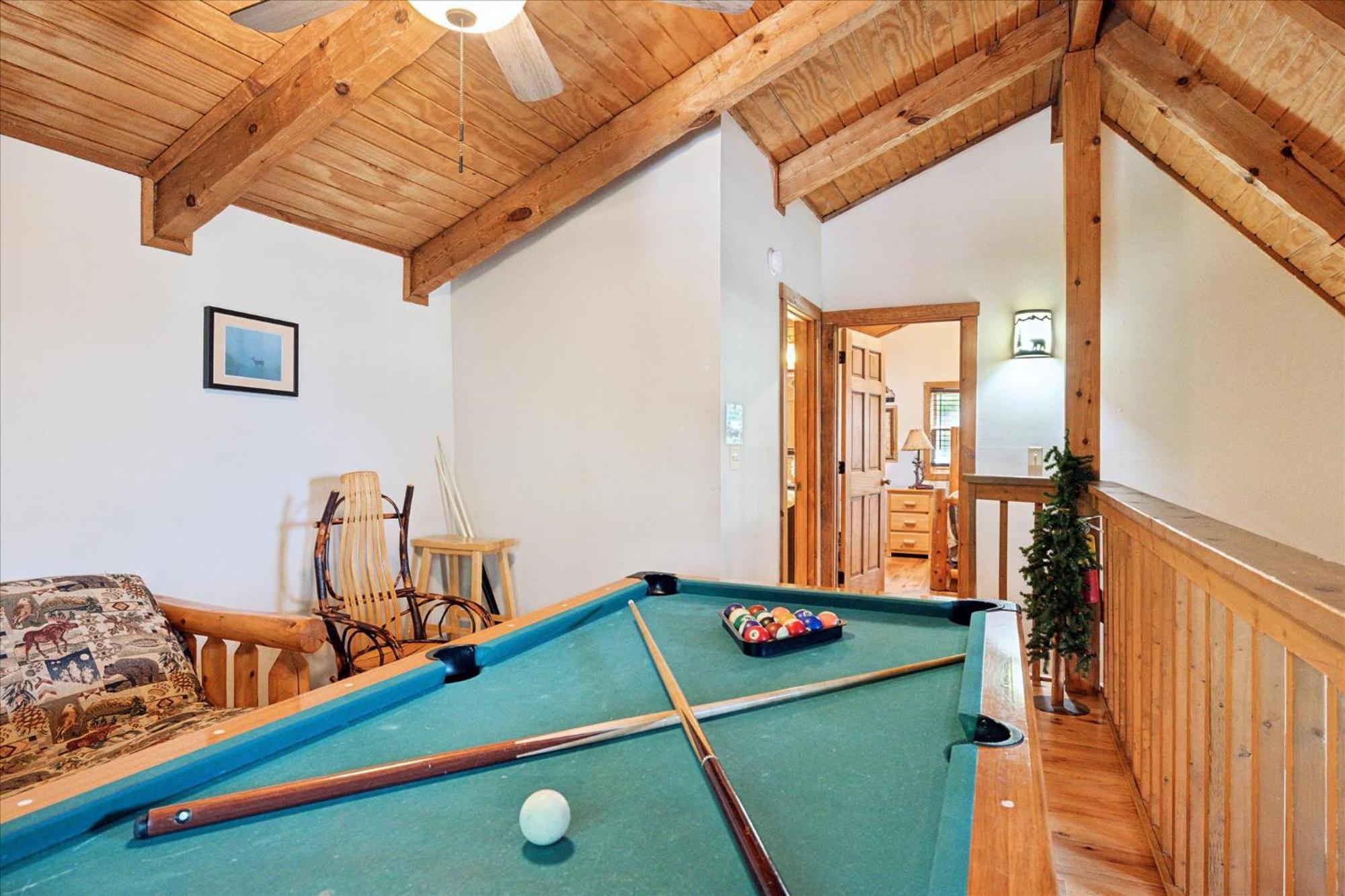 A Charming Cabin, Pool, Firepit, Hot Tub-Jacuzzi Gatlinburg Exterior photo